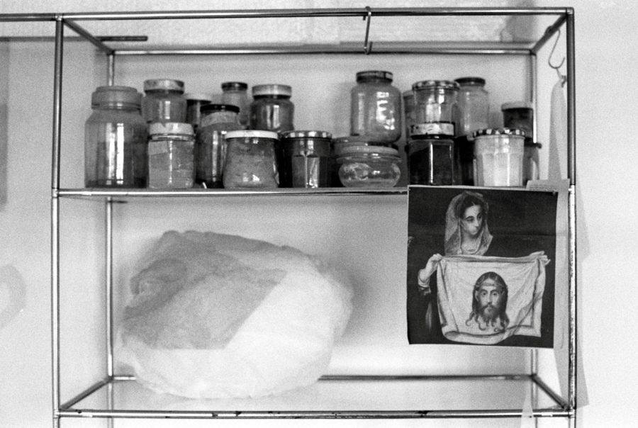 Atelier, Bruxelles, automne 2024, reportage dans l'atelier de Sarah Behets © photo Eve Bernard